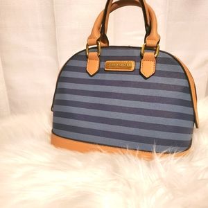 Adrienne Vittadini blue and tan purse
